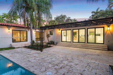 Casa en venta en Miami Shores, Florida, 4 dormitorios, 290.78 m2 № 873856 - foto 9