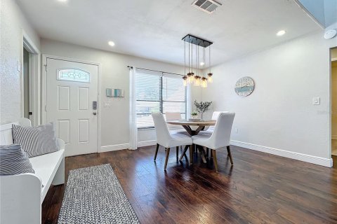 Casa en venta en Sarasota, Florida, 3 dormitorios, 137.96 m2 № 1134234 - foto 7