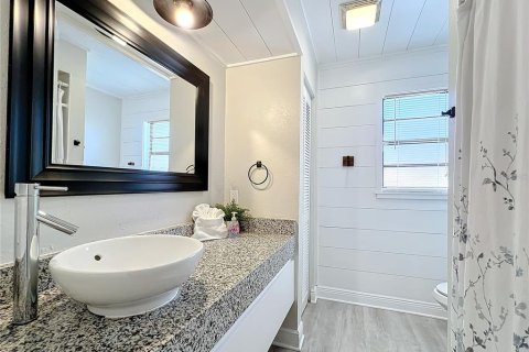 Casa en venta en Sarasota, Florida, 3 dormitorios, 137.96 m2 № 1134234 - foto 25