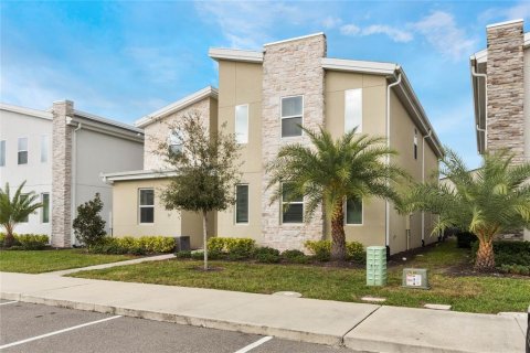 House in STOREY LAKE in Kissimmee, Florida 8 bedrooms, 398.46 sq.m. № 1324189 - photo 7