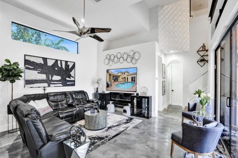Casa en venta en Coral Springs, Florida, 6 dormitorios, 275.27 m2 № 1158868 - foto 22