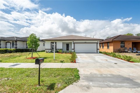 Villa ou maison à vendre à Fort Lauderdale, Floride: 3 chambres, 155.89 m2 № 1158869 - photo 1