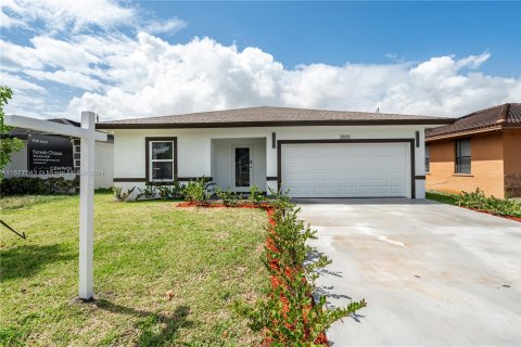 Villa ou maison à vendre à Fort Lauderdale, Floride: 3 chambres, 155.89 m2 № 1158869 - photo 2