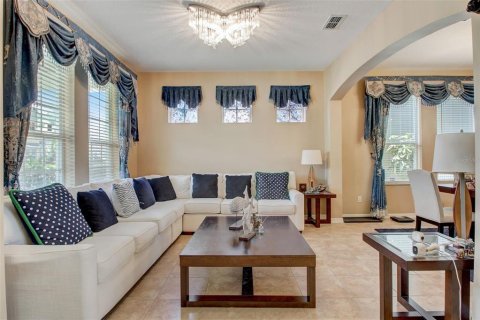 Casa en venta en Orlando, Florida, 4 dormitorios, 316.43 m2 № 1131083 - foto 28