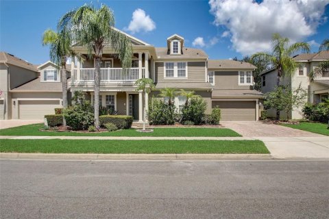 Casa en venta en Orlando, Florida, 4 dormitorios, 316.43 m2 № 1131083 - foto 1