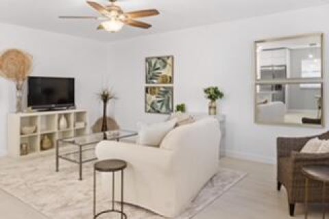 Villa ou maison à vendre à Delray Beach, Floride: 2 chambres, 82.03 m2 № 759100 - photo 25