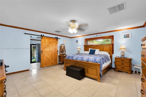 Casa en venta en Palmetto Bay, Florida, 5 dormitorios, 348.94 m2 № 951690 - foto 20