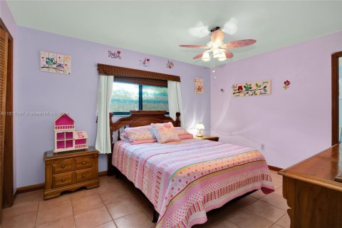 Villa ou maison à vendre à Palmetto Bay, Floride: 5 chambres, 348.94 m2 № 951690 - photo 28
