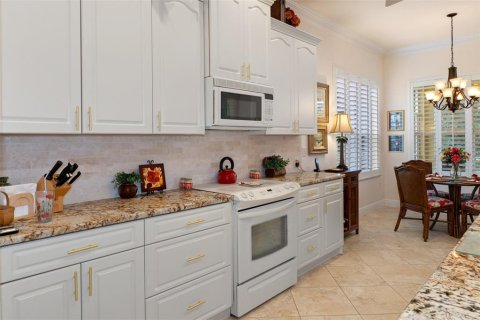 Casa en venta en Weeki Wachee, Florida, 3 dormitorios, 190.08 m2 № 1399581 - foto 21