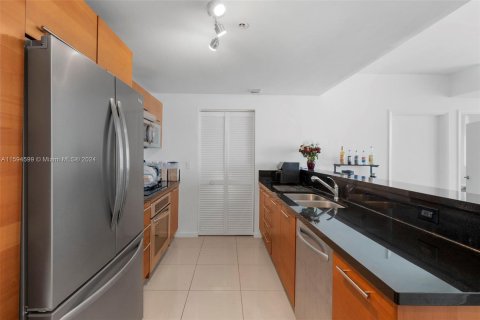 Copropriété à vendre à Miami, Floride: 2 chambres, 87.33 m2 № 1187474 - photo 6