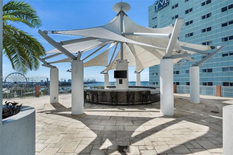 Condo in Miami, Florida, 2 bedrooms  № 1187474 - photo 25