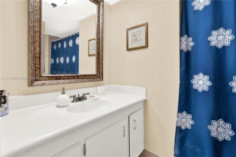 Condominio en venta en Lake Worth, Florida, 2 dormitorios, 101.26 m2 № 951681 - foto 18