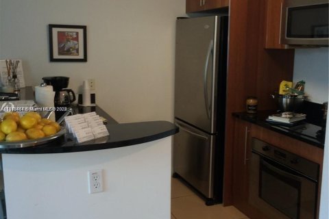 Condominio en venta en Miami, Florida, 1 dormitorio, 96.06 m2 № 951634 - foto 15