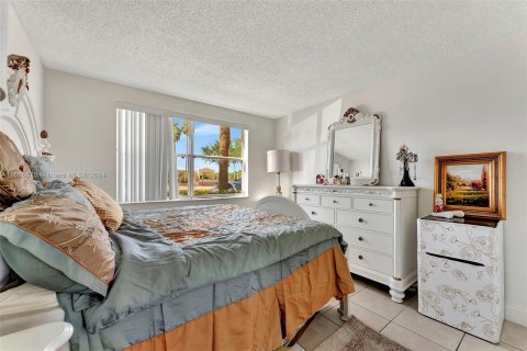 Copropriété à vendre à Coral Springs, Floride: 2 chambres, 91.42 m2 № 1103987 - photo 14