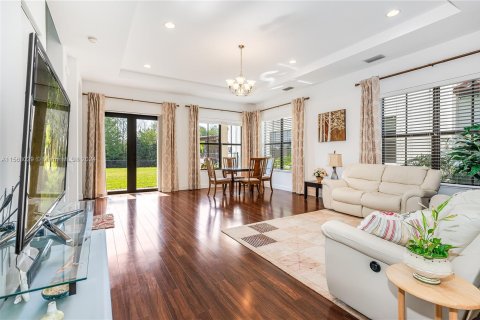 Casa en venta en Cooper City, Florida, 4 dormitorios, 252.69 m2 № 1116208 - foto 15