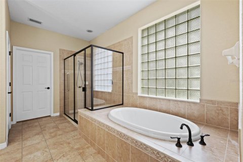 Villa ou maison à vendre à Wesley Chapel, Floride: 4 chambres, 227.15 m2 № 1012374 - photo 21