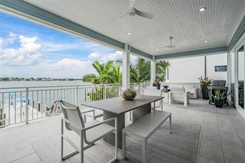 Villa ou maison à vendre à Treasure Island, Floride: 4 chambres, 472.87 m2 № 1340539 - photo 12