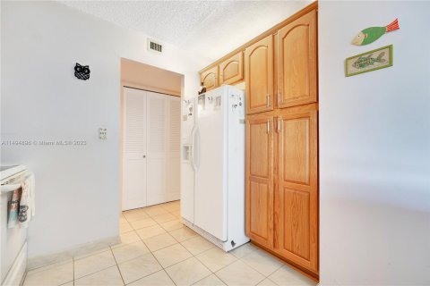 Купить кондоминиум в Ривьера-Бич, Флорида 2 спальни, 112.41м2, № 873448 - фото 17