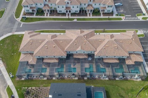 Touwnhouse à vendre à Kissimmee, Floride: 4 chambres, 177.81 m2 № 1334675 - photo 21