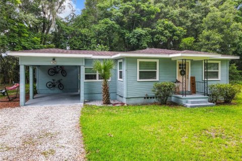 House in DeLand, Florida 3 bedrooms, 105.91 sq.m. № 1277088 - photo 4