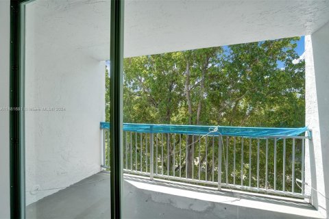 Condominio en venta en Miami, Florida, 2 dormitorios, 91.97 m2 № 1413468 - foto 28