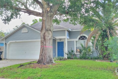 Villa ou maison à vendre à Davenport, Floride: 4 chambres, 186.73 m2 № 1352741 - photo 2