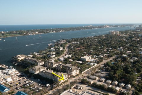 Condominio en venta en West Palm Beach, Florida, 1 dormitorio, 97.27 m2 № 285840 - foto 8