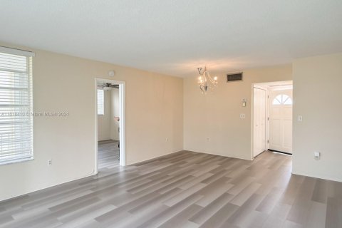 Copropriété à vendre à Aventura, Floride: 2 chambres, 100.61 m2 № 1239621 - photo 25