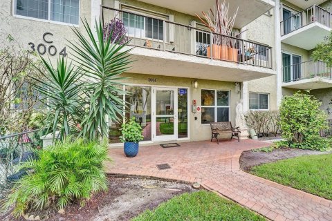 Condominio en venta en Wilton Manors, Florida, 2 dormitorios, 92.9 m2 № 993272 - foto 5