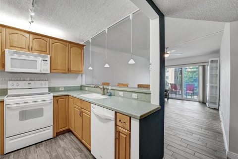 Condominio en venta en Wilton Manors, Florida, 2 dormitorios, 92.9 m2 № 993272 - foto 12