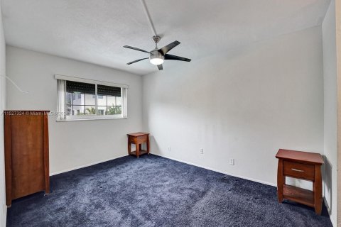 Copropriété à vendre à Wilton Manors, Floride: 2 chambres, 92.9 m2 № 993272 - photo 20