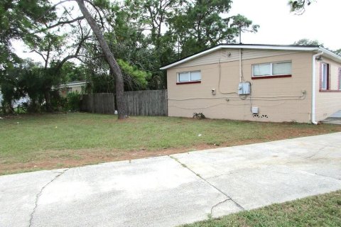 Immobilier commercial à vendre à Jacksonville, Floride: 145.02 m2 № 773948 - photo 3