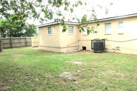 Immobilier commercial à vendre à Jacksonville, Floride: 145.02 m2 № 773948 - photo 5