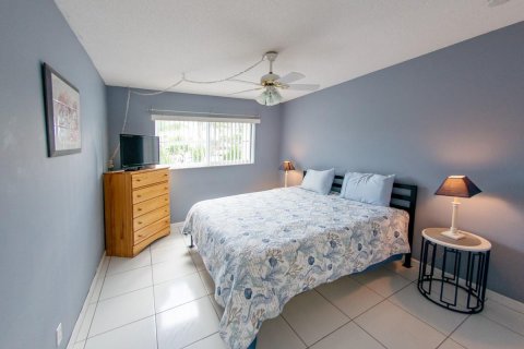 Copropriété à vendre à Pompano Beach, Floride: 2 chambres, 102.19 m2 № 1127927 - photo 16