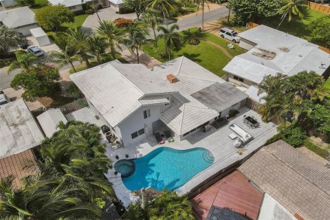 Villa ou maison à vendre à Pompano Beach, Floride: 5 chambres, 256.04 m2 № 1282556 - photo 7