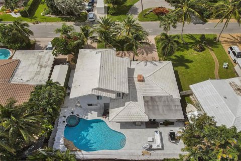 Villa ou maison à vendre à Pompano Beach, Floride: 5 chambres, 256.04 m2 № 1282556 - photo 19