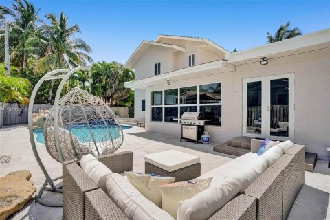 Villa ou maison à vendre à Pompano Beach, Floride: 5 chambres, 256.04 m2 № 1282556 - photo 3