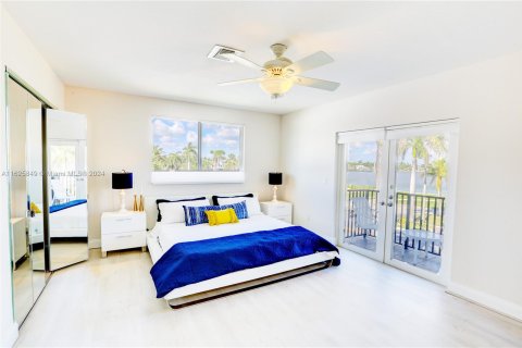 Casa en alquiler en Hollywood, Florida, 5 dormitorios, 386.94 m2 № 1309787 - foto 12