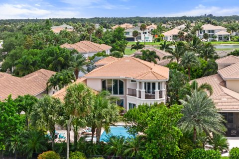 House in Jupiter, Florida 4 bedrooms, 353.77 sq.m. № 1223322 - photo 29