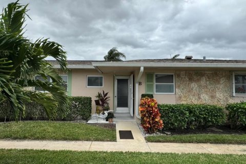 House in West Palm Beach, Florida 2 bedrooms, 77.02 sq.m. № 913813 - photo 17
