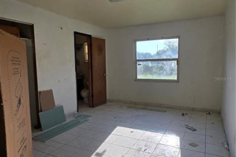 Immobilier commercial à vendre à Tampa, Floride: 6 chambres, 292.55 m2 № 1371592 - photo 8