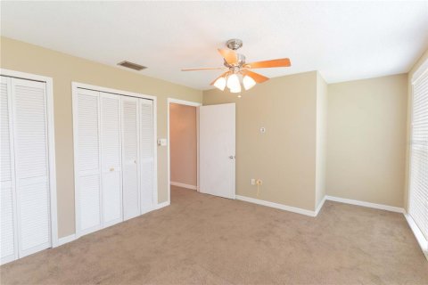 Condo in Winter Haven, Florida, 2 bedrooms  № 1373804 - photo 18