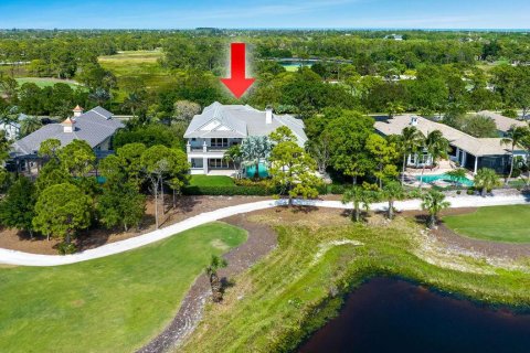 Villa ou maison à vendre à Hobe Sound, Floride: 5 chambres, 591.69 m2 № 583056 - photo 8