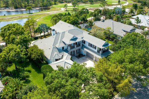 Villa ou maison à vendre à Hobe Sound, Floride: 5 chambres, 591.69 m2 № 583056 - photo 9