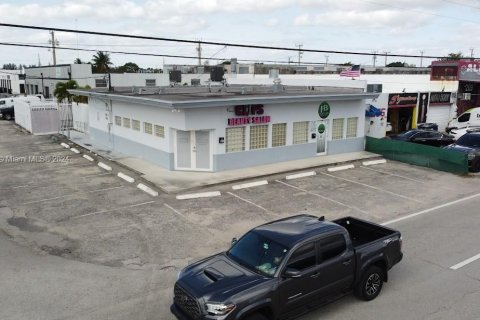 Immobilier commercial à vendre à Hallandale Beach, Floride № 980309 - photo 19