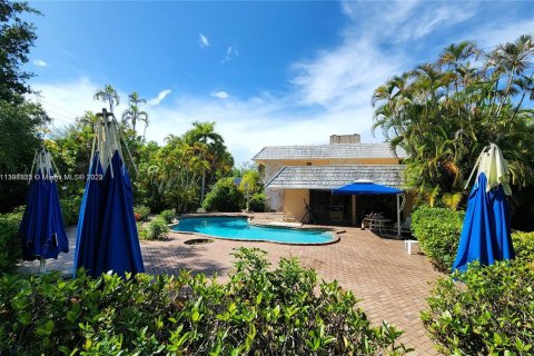 Villa ou maison à vendre à Pinecrest, Floride: 7 chambres, 597.18 m2 № 584208 - photo 21