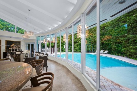 Villa ou maison à vendre à Bal Harbour, Floride: 7 chambres, 472.5 m2 № 887451 - photo 3