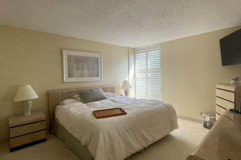 Condominio en venta en Deerfield Beach, Florida, 2 dormitorios, 88.63 m2 № 1139312 - foto 17