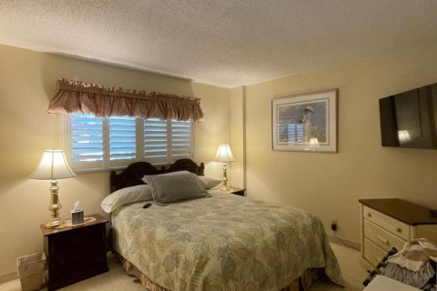 Condo in Deerfield Beach, Florida, 2 bedrooms  № 1139312 - photo 10
