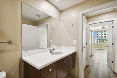 Condo in Tampa, Florida, 1 bedroom  № 1339250 - photo 20